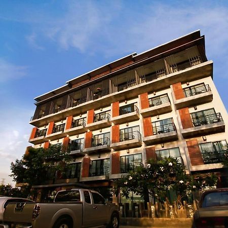 B2 Khamtieng Boutique & Budget Hotel Chiang Mai Exterior foto